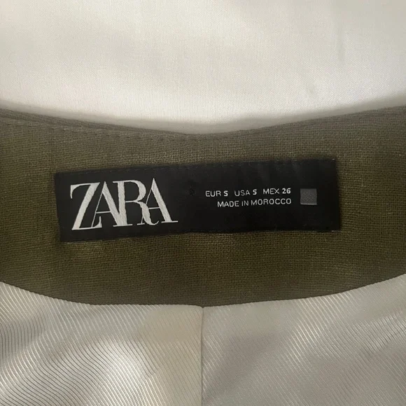 Zara Khaki Green Buttoned Vest - Picture 2 of 7